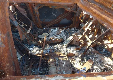 2019 Volvo Xc40 T4 Inscription из США, поврежденный, VIN YV4AC2HL8K2109297